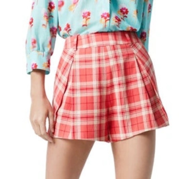 New Smythe Pleated Plaid Walking Shorts in Watermelon Plaid Red Sz 6 - Picture 1 of 12